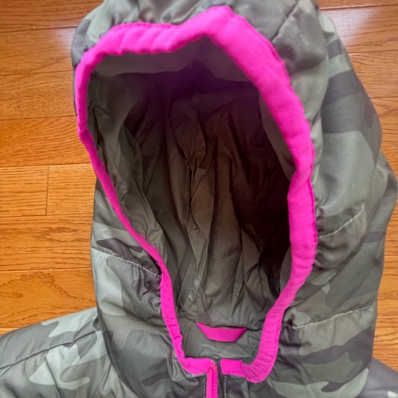 NEW Gap Kids Camo Sherpa Pullover Jacket with Pink Detail Size XXL 14-16 - Picture 5 of 10